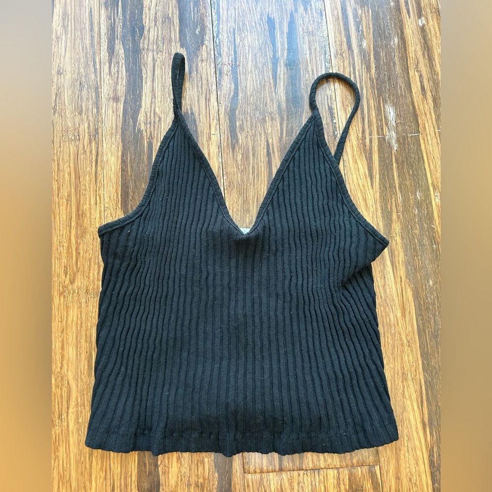 Brandy Melville Black Ribbed Crop Top Size: OS